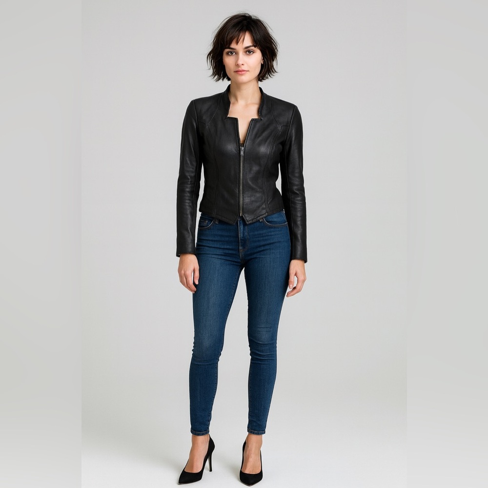 Donna bella Italy Women's Black Leather Jacket moto biker size  42